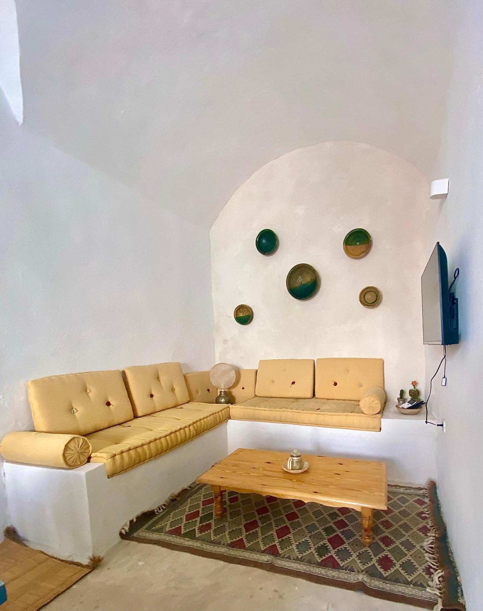 Dar Lily Bed & Breakfast Erriadh Exterior photo