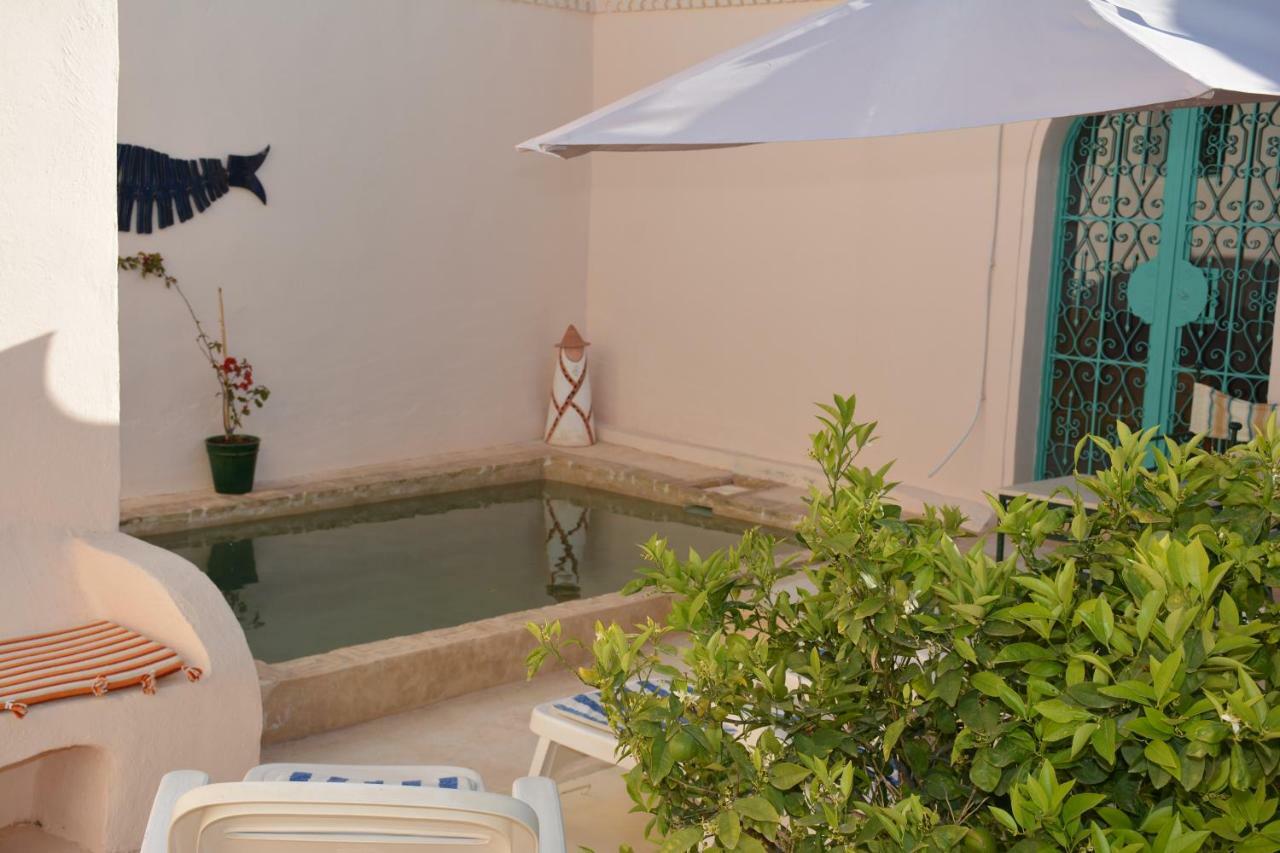 Dar Lily Bed & Breakfast Erriadh Exterior photo