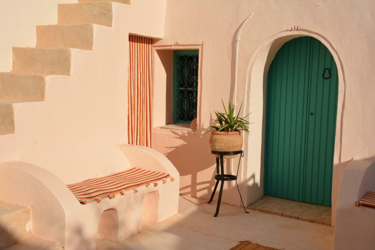 Dar Lily Bed & Breakfast Erriadh Exterior photo