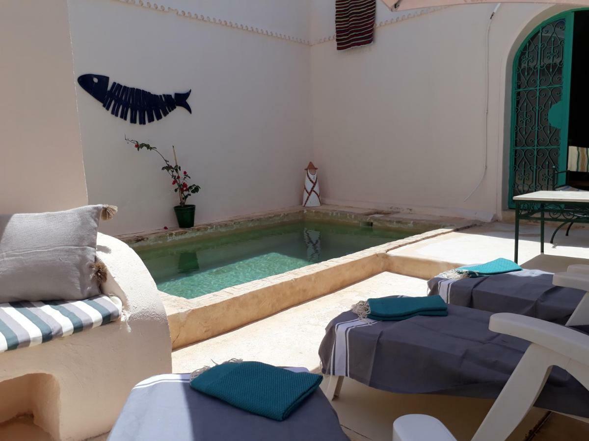 Dar Lily Bed & Breakfast Erriadh Exterior photo